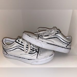 Old Skool Vans; WhiteCartoon Style; Size 6.5m/8w-
